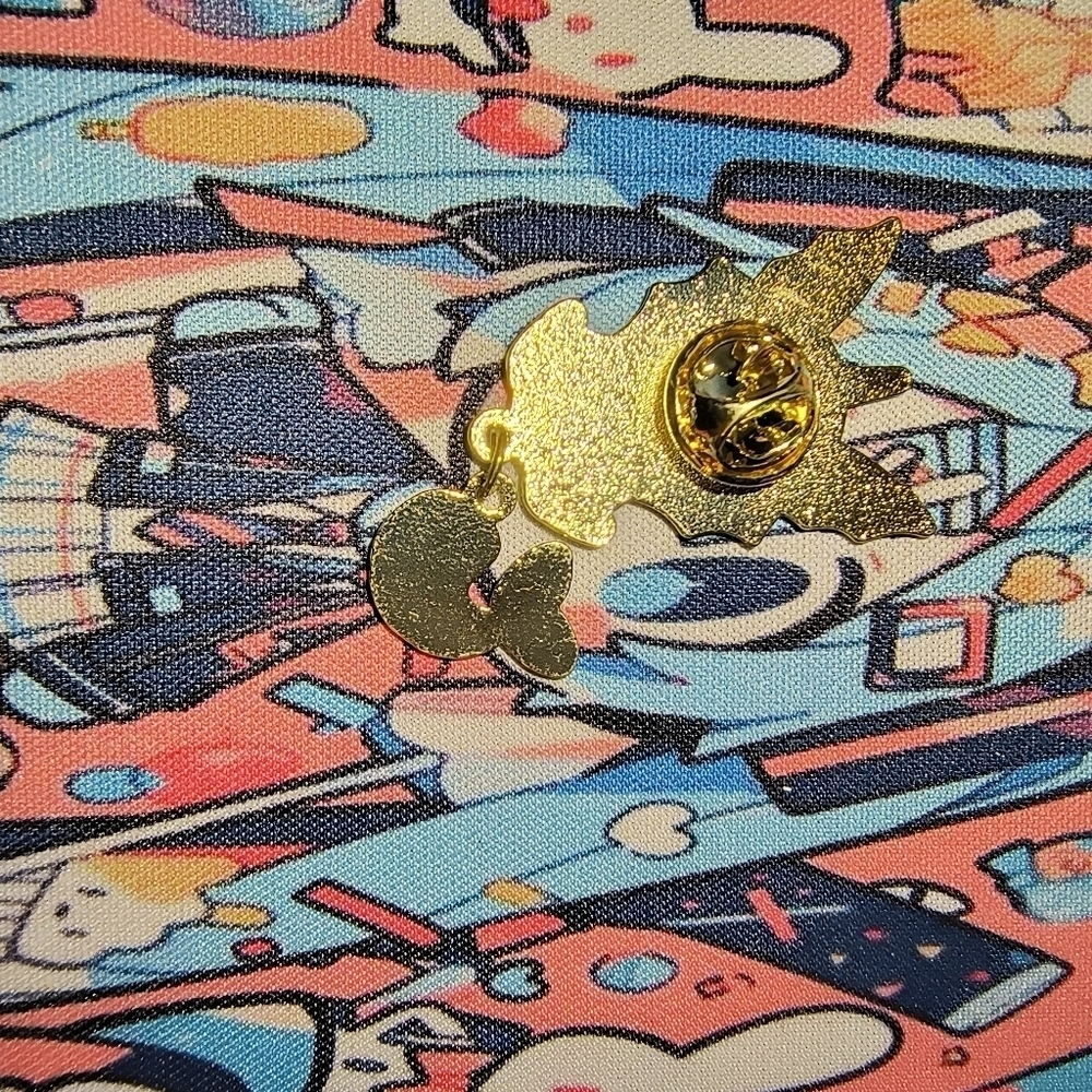 Blue and Yellow Enamel Pin Vaporeon Pokemon Anime Manga Eevee - Picture 5 of 5